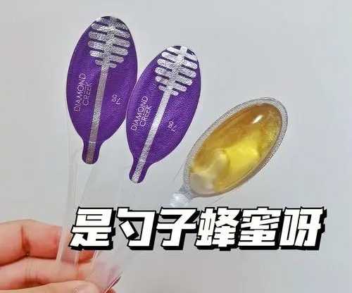 勺子蜂蜜與果凍杯蜂蜜包裝機(jī)：甜蜜隨行，便捷生活